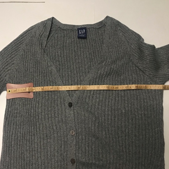 GAP Heather Gray Large Knit Cardigan Sweater with 3 Buttons - Picture 4 of 10